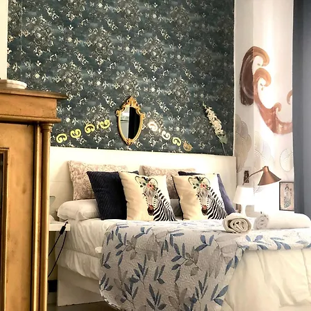 La Flamenca Y El Rey Sol Apartament