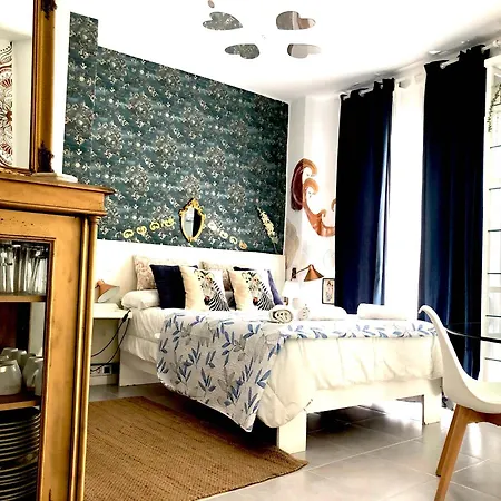 La Flamenca Y El Rey Sol Malaga