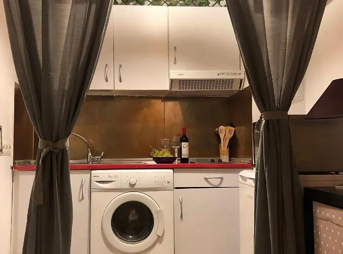 Apartment La Flamenca Y El Rey Sol Málaga